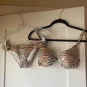Super cute tiger print VS Bikini